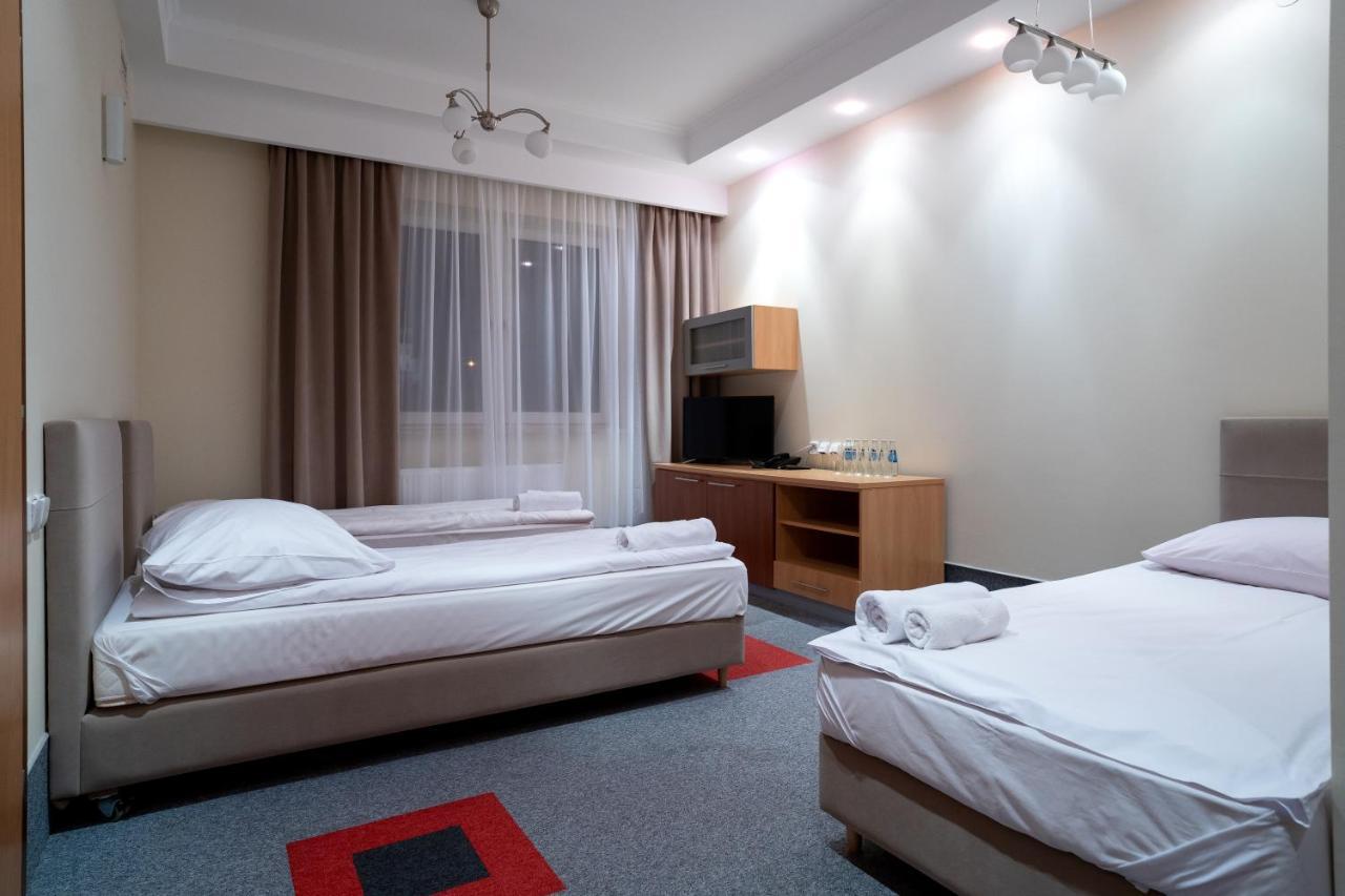 Hotel Lord Gorlice Esterno foto